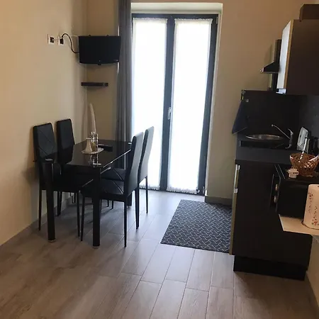 Casa Del Sole 1 Lägenhetshotell Rocchetta Nervina